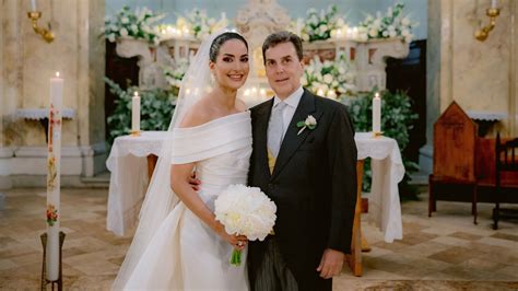 Angelica Donati e Fabio Borghese in abiti da sposa