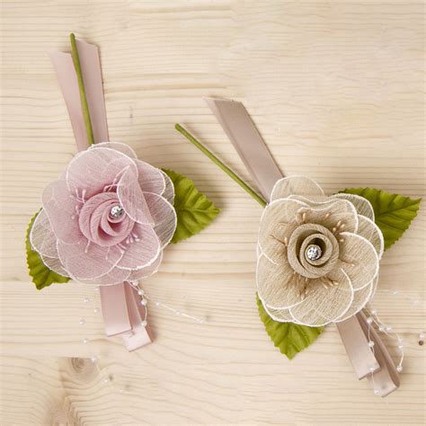decorazione bomboniere con nastro strass