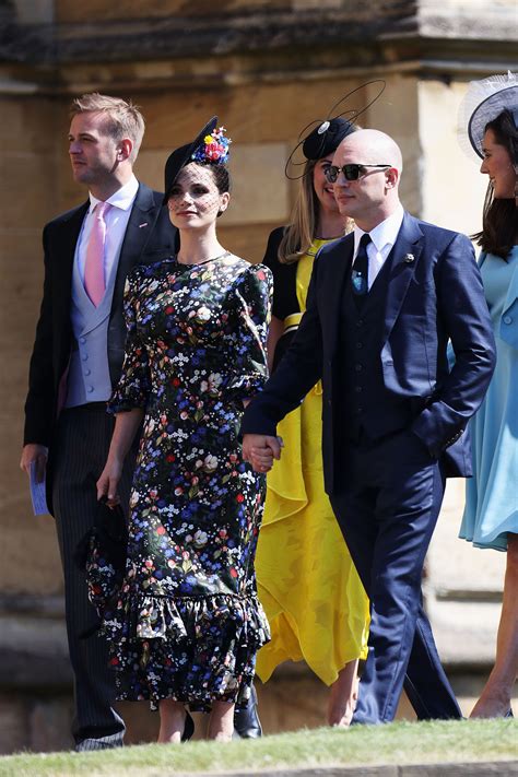 Invitate al matrimonio di Harry e Meghan con cappellini