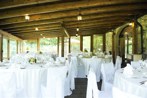 Vista panoramica da una location per matrimoni a Lettere