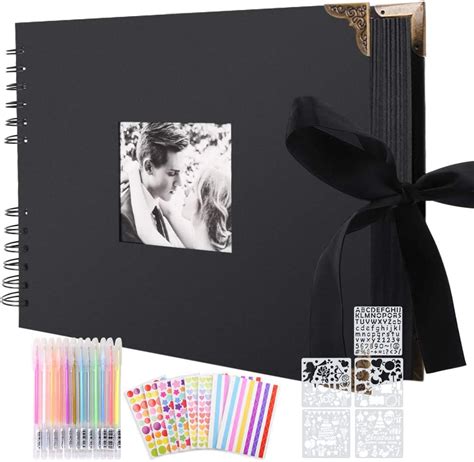 Album di scrapbooking con foto di matrimonio