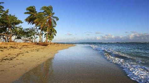Spiaggia tropicale a Santo Domingo