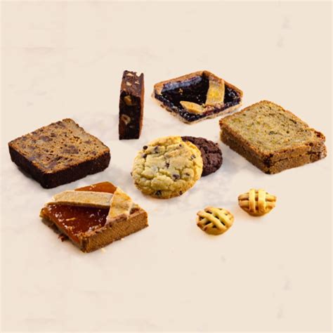 Immagine di una selezione di dolci prodotti da Miel di Luna