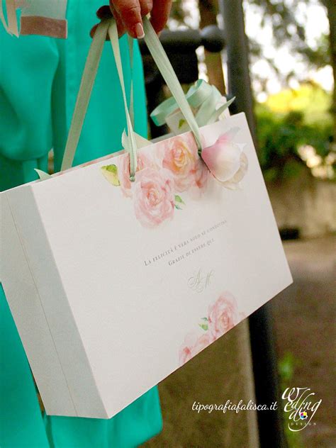 Esempi di grafiche per wedding bag personalizzate