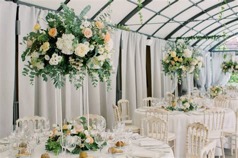 Esempio di allestimento floreale per un matrimonio rustico nei Pocono