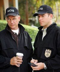 Gibbs che interroga un sospettato