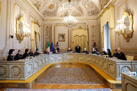 Illustrazione della Corte Costituzionale Italiana