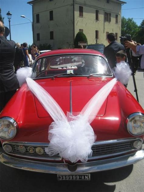 Addobbi auto matrimonio in legno