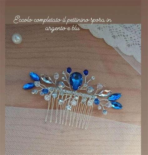 Pettinino sposa con dettagli floreali blu e oro