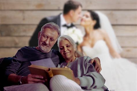 coppia felice durante un matrimonio in Italia
