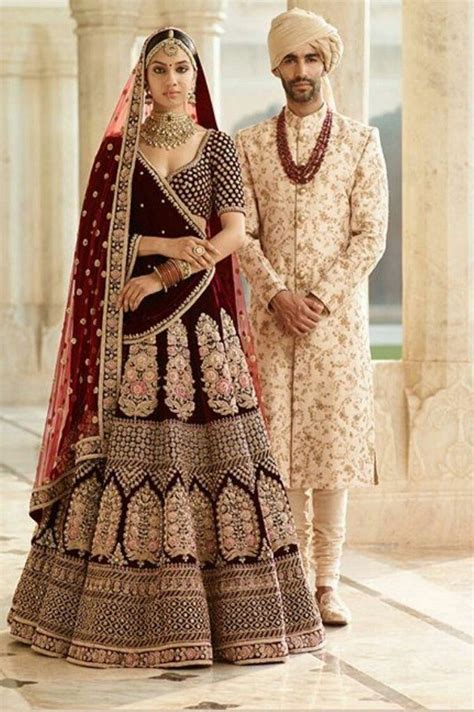 Abiti tradizionali indiani da matrimonio