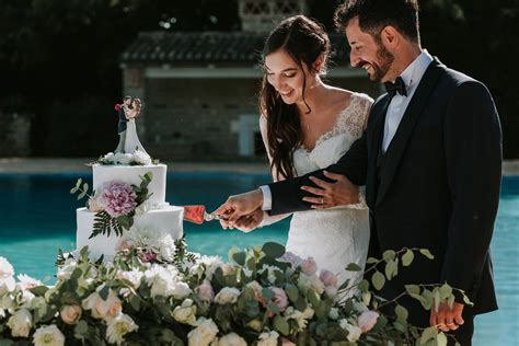 Matrimonio con taglio della torta