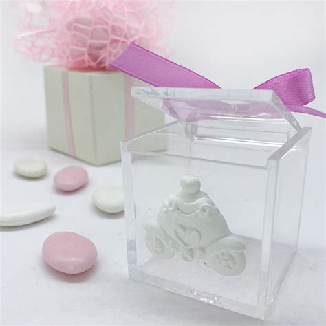 Segnaposto in plexiglass a forma di cubo
