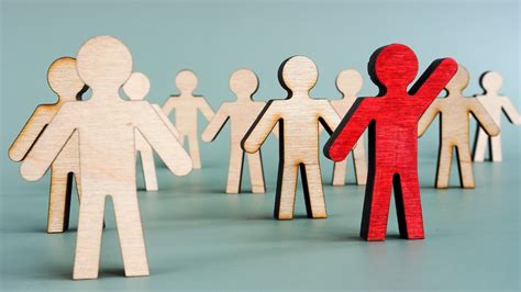 Illustrazione che rappresenta donne in ruoli di leadership nella Chiesa