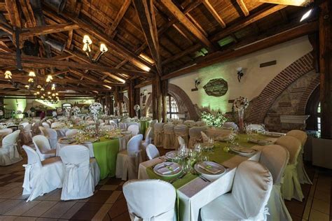 Interni eleganti de La Catena Wedding and Events