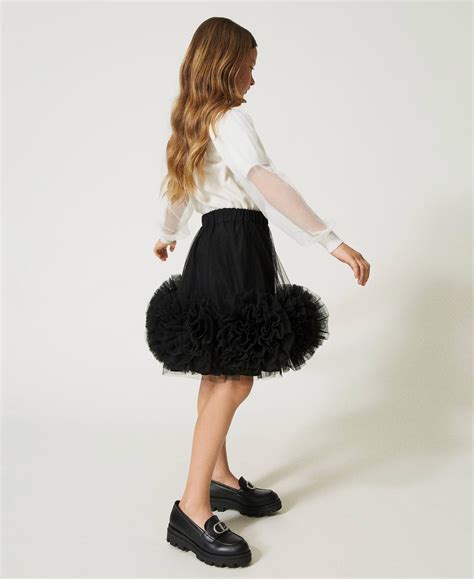 bambina con gonna in tulle