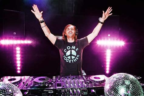 David Guetta in console