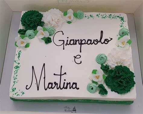 torta promessa di matrimonio stile floreale con peonie