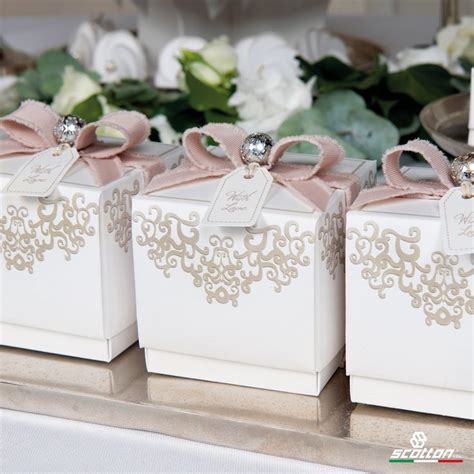Esempi di scatole per bomboniere matrimonio