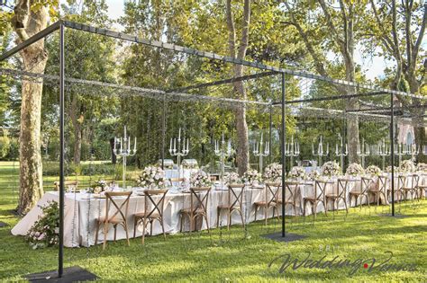 Diagramma che illustra i benefici di assumere un wedding planner