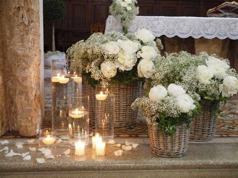 Decorazioni floreali verdi per la promessa di matrimonio