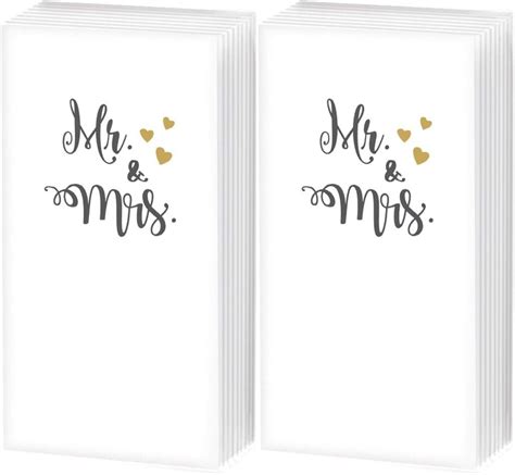 Esempi di fazzoletti da matrimonio personalizzati
