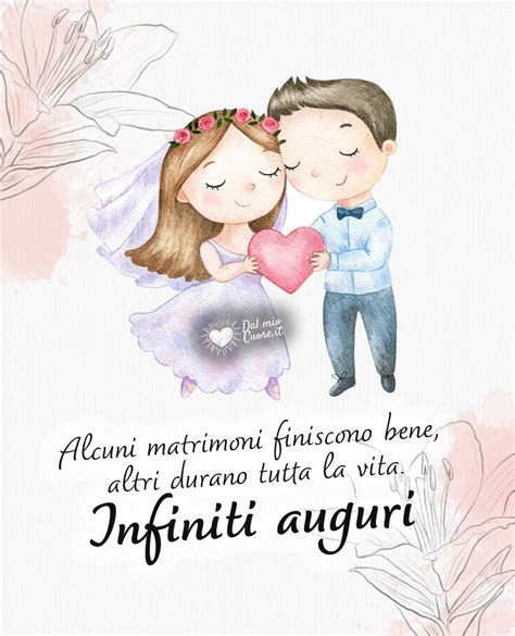 Coppia che scrive auguri di matrimonio