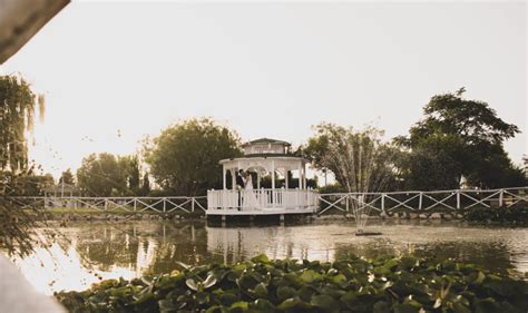 Chiostro esterno Relais Cascina Spiga D’Oro per rito civile