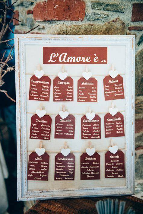 Tableau de mariage elegante con nomi dei tavoli