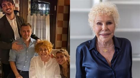Ornella Vanoni con i nipoti Camilla e Matteo