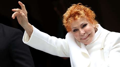 Ornella Vanoni in una foto recente