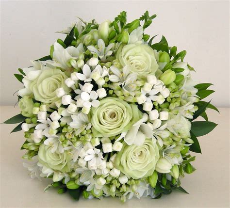 bouquet fiori misti sposa