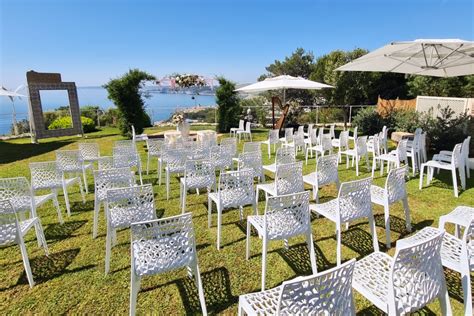 Vista mare con ristorante per matrimoni nel Salento
