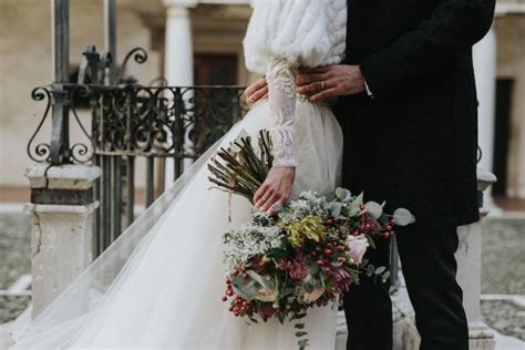 scena di un matrimonio invernale