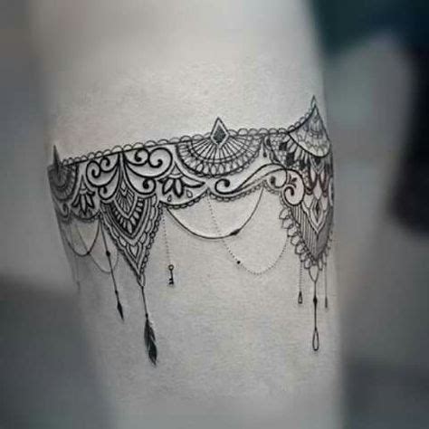 Giarrettiera tatuaggio pizzo