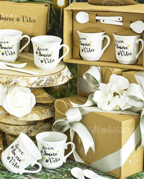Bomboniera con tazzina da caffè decorata