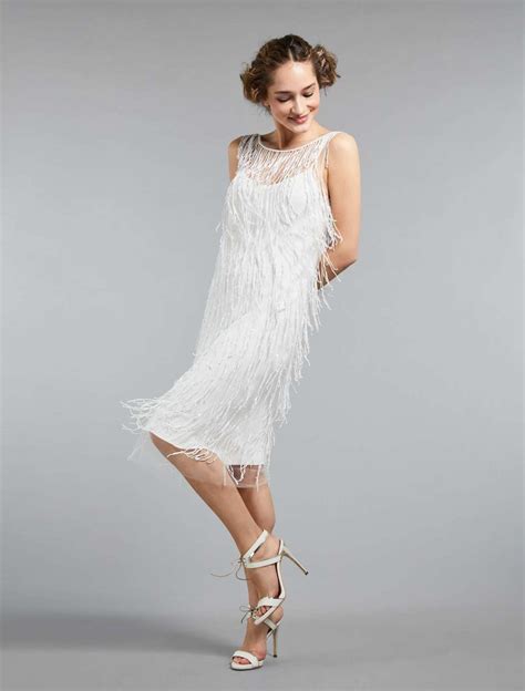 Abito da sposa con frange stile anni '20