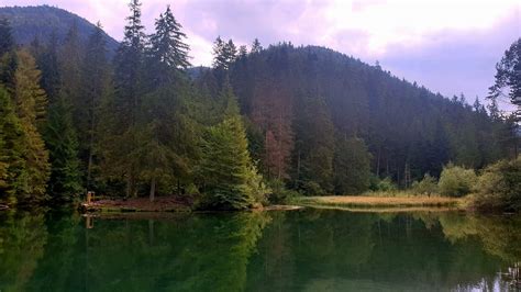 Paesaggio del Paradiso Slovacco con lago