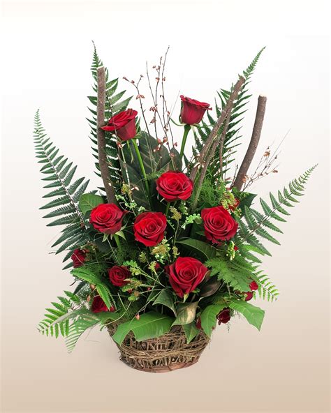 composizione di 15 rose