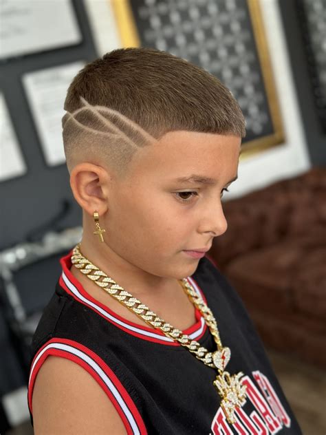 Esempi di tagli capelli paggetto per bambini