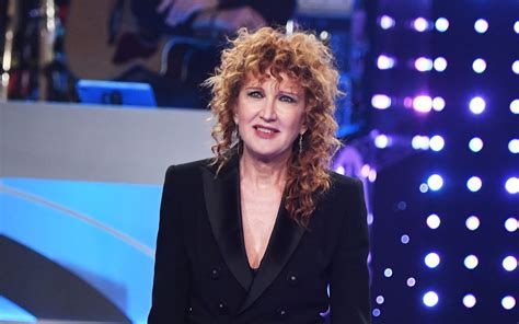 Fiorella Mannoia durante un concerto