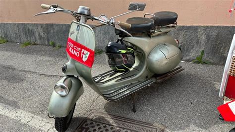 Dettaglio di una Vespa d'epoca