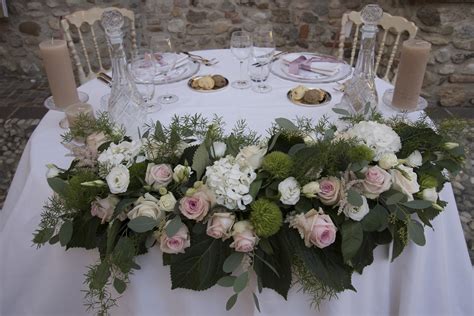 Bozzetti di allestimenti floreali per matrimonio