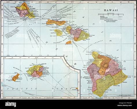 Mappa delle isole Hawaii con possibili itinerari della nave