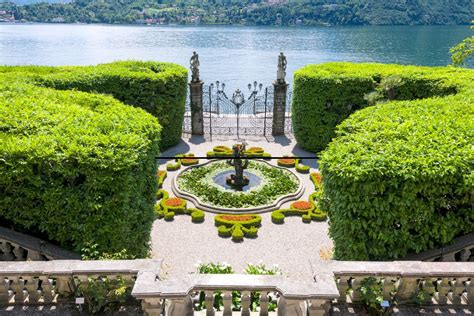 Villa sul Lago di Como con vista sulle montagne