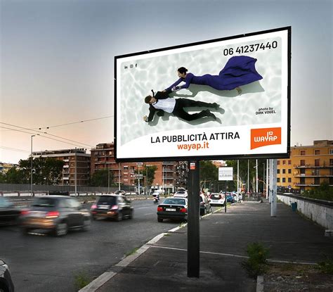 Cartellone pubblicitario con Filippa Lagerback