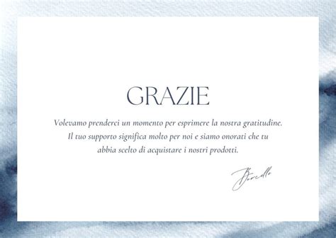 Primo piano di un biglietto di ringraziamento scritto a mano