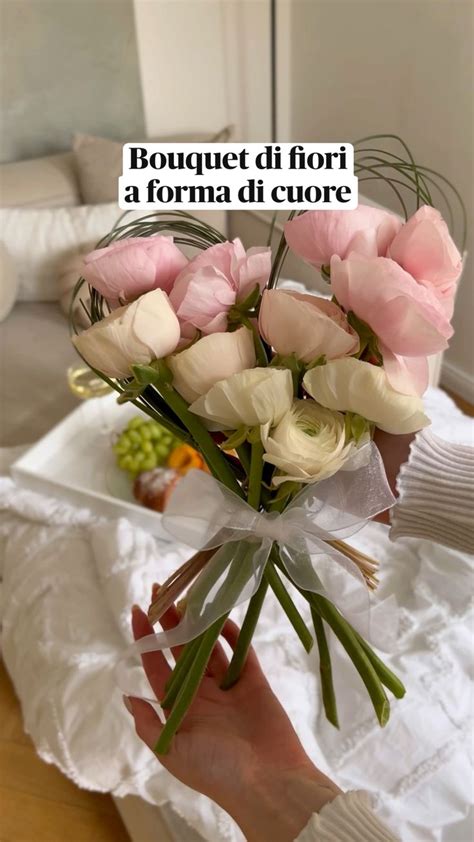 diverse tipologie di bouquet a forma di cuore