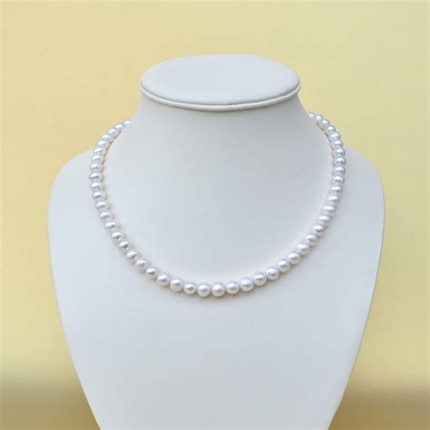 Collana di perle come simbolo di purezza e raffinatezza