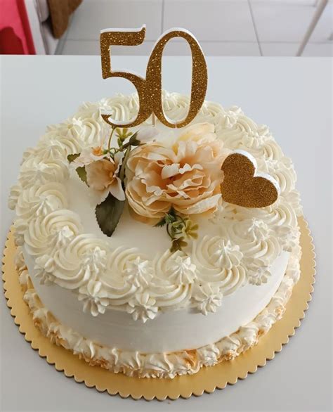 Torta 50 anni di matrimonio con effetto trapuntato